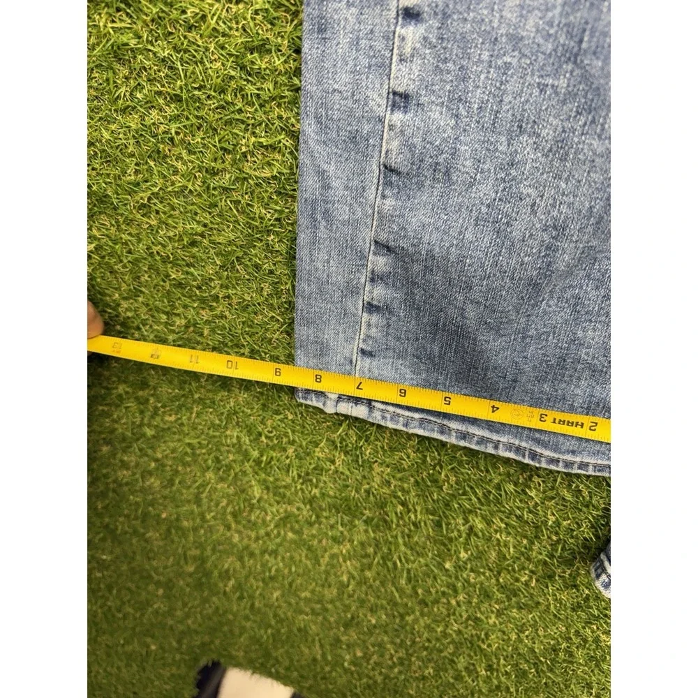 Silver Jeans shop confidence